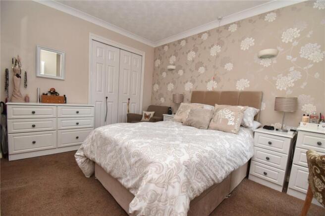 1 bed Apartment for sale Image 8