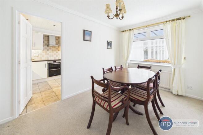 2 bed Bungalow for sale Image 7