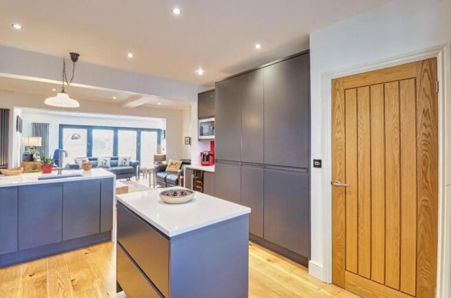 OPEN LIVING/DINING KITCHEN
