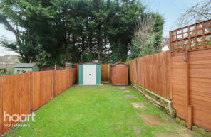 81, Avenue Road, North Finchley, London N12 8PY