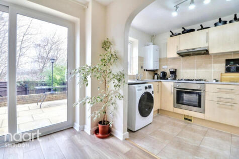 Catmint Close, Swindon