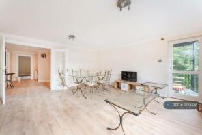 4, Greenview Close, Acton W3 7DZ