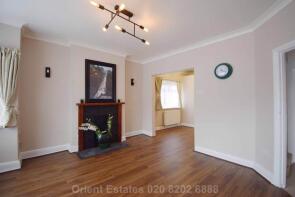 4, Hillway, London NW9 7LT