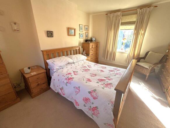 2 bed Detached for sale Image 11