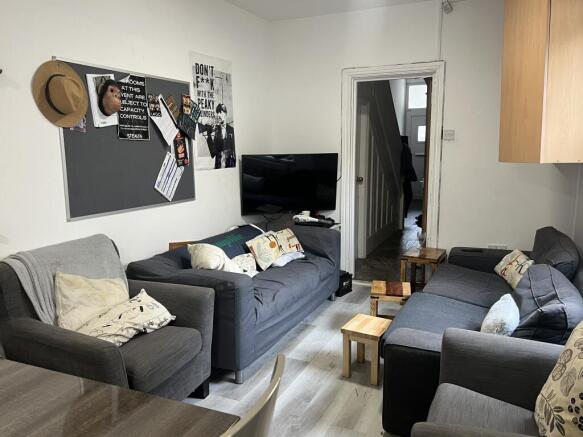 Living room.JPG