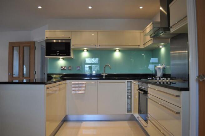 7 Coley House kitchen.jpg
