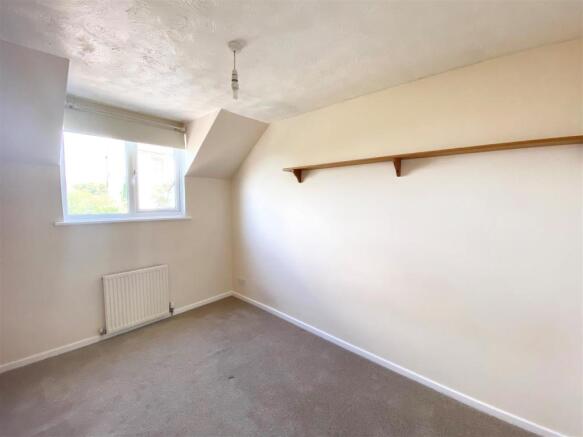 14 belvoir bed2.jpg