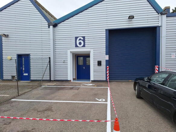 Photo 1