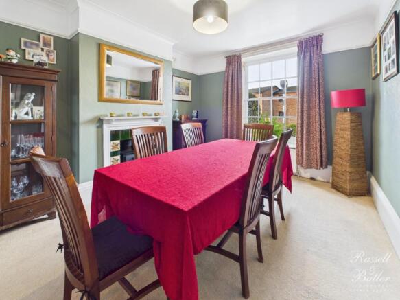 CAM01995G0-PR0357-STILL004