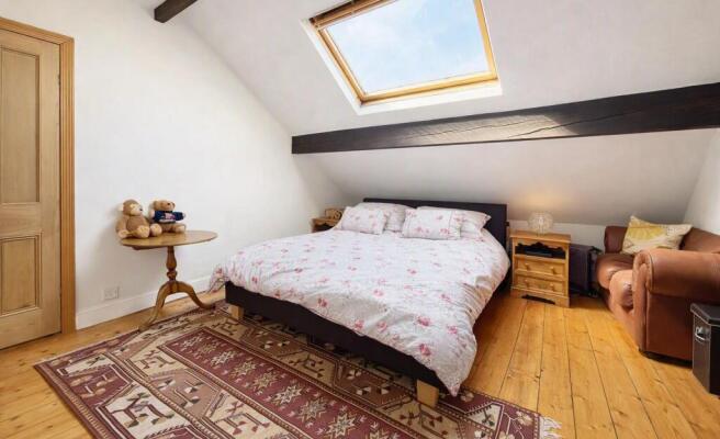 5 bed Terraced for sale Image 12