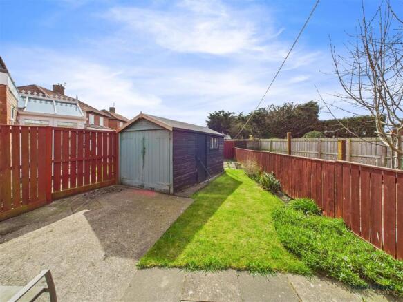CAM01858G0-PR0112-STILL027.jpg