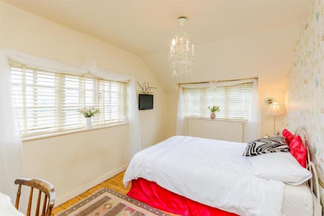 8304455-interior04.jpg