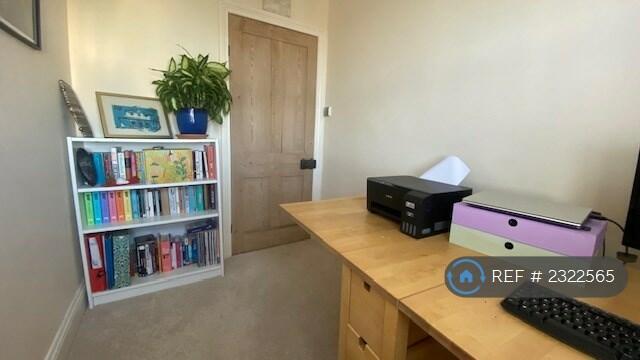 Bedroom 3/Office
