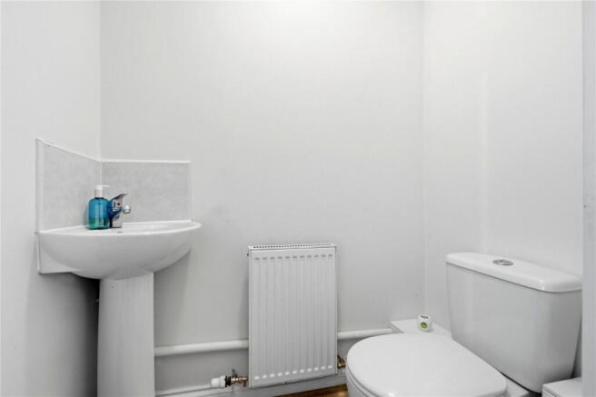 3 bed Terraced for sale Image 11