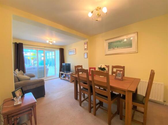 Dining/Family Room