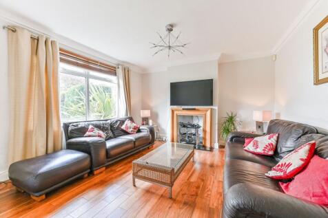 Clarence Avenue, New Malden, KT3