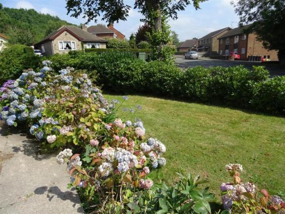 Front & Side Gardens