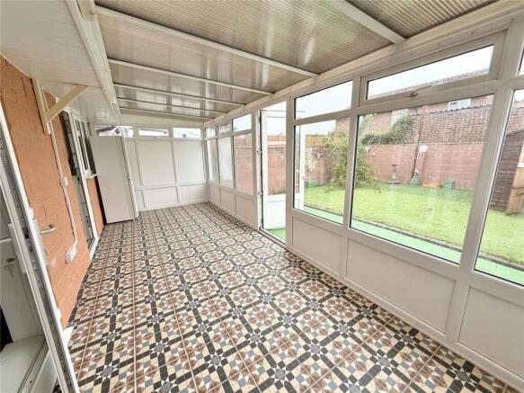 Burnett Close, Burnham On Sea, Somerset, TA8 photo 4