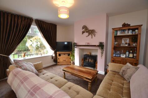 Leyton Drive, Idle, BD10