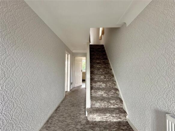 Derby Road, Widnes, Cheshire, WA8 photo 3