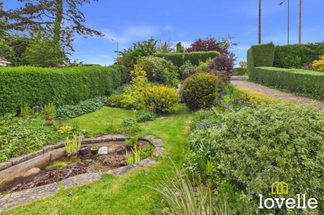 4 bed Detached for sale Image 4