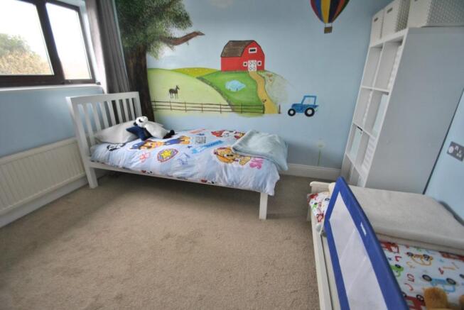 Photo 11