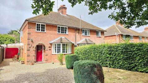 Andover Road, Newbury, RG14 6NT