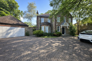 14, Hambledon Place, London SE21 7EY