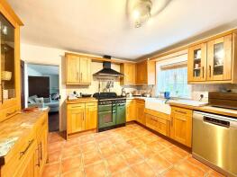 18, London Road, Horndean, Waterlooville PO8 0BY