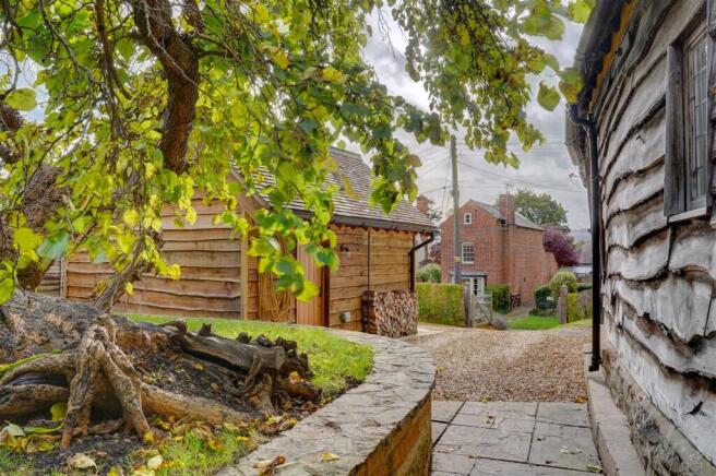Vine Cottage (36).jpg