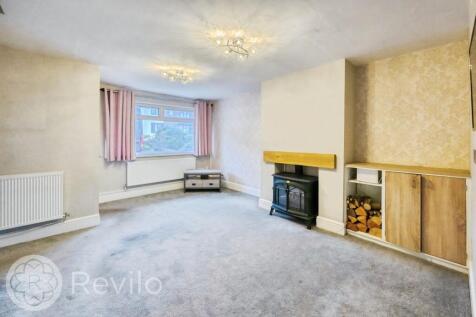 Eafield Avenue, Milnrow, OL16