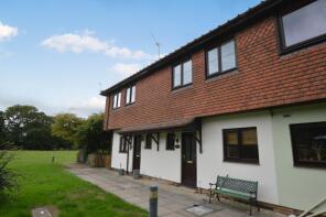 12, Bramerton Lodge, Easthill Lane, Norwich NR14 7EQ