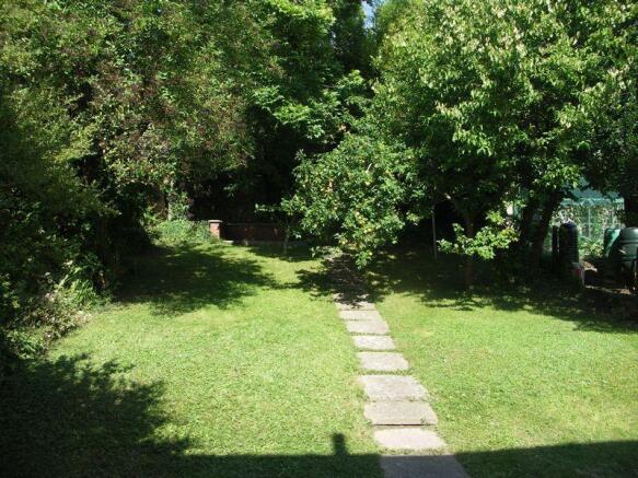 Photo 10