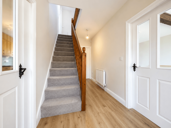 3 bed Barn Conversion to rent Image 6