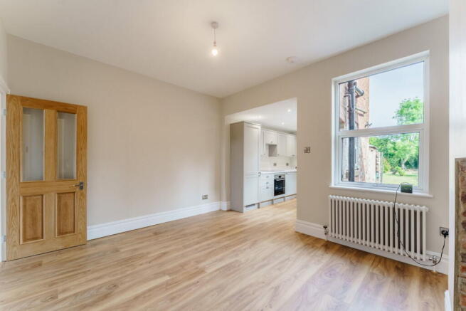 2 bed Terraced for sale Image 10