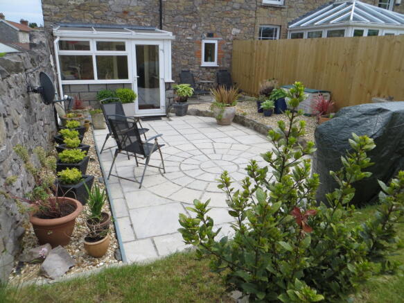 Photo 11