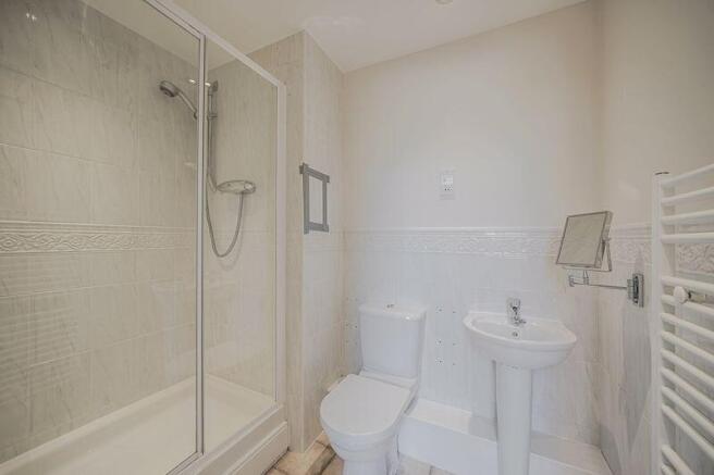 2 bed Apartment for sale Image 10