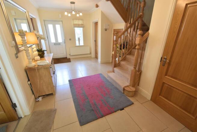 1 Lime Kiln Court, Reception Hall I.JPG