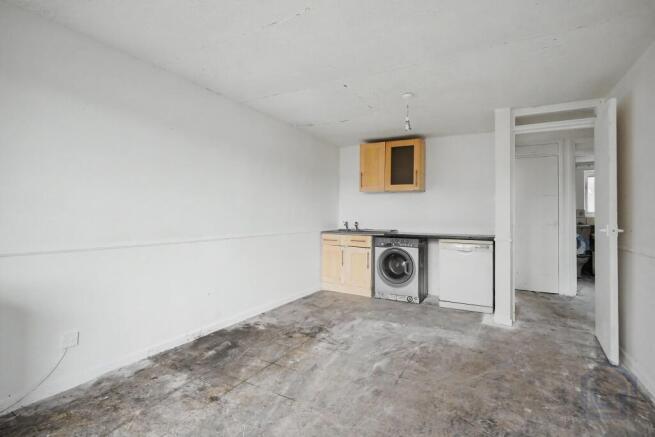 2 Clifton Court, Hinckley, Leicestershire, LE10 0XQ, Leicestershire, LE10 0XQ photo 4