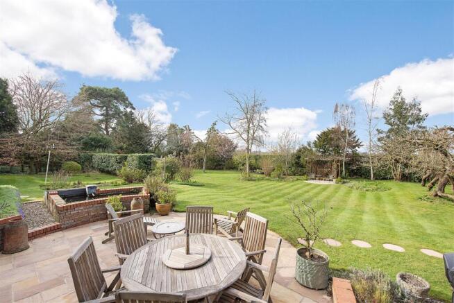 50 Hardwick Lane ph15.jpg