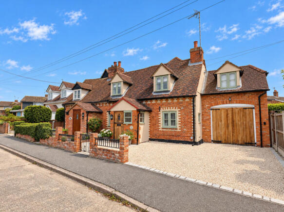 3-bed semi-detached on Green Lane, Tiptree, £450,000