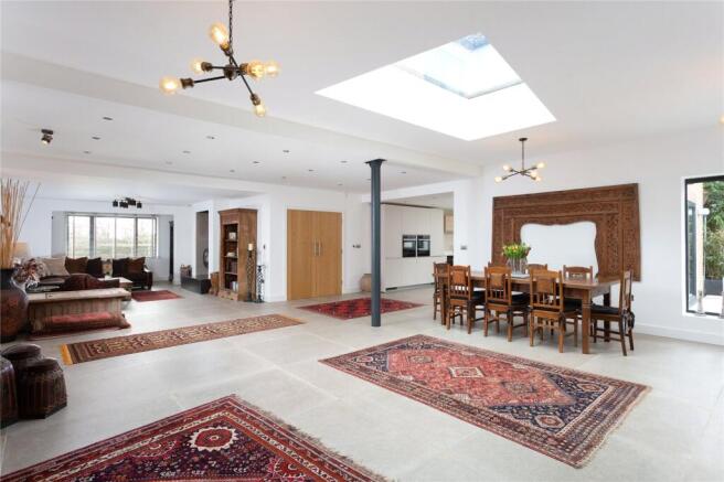 Dining/Entertaining