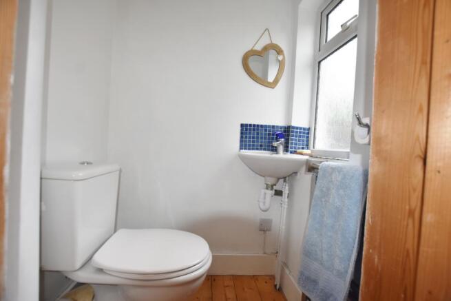Guest's Cloakroom