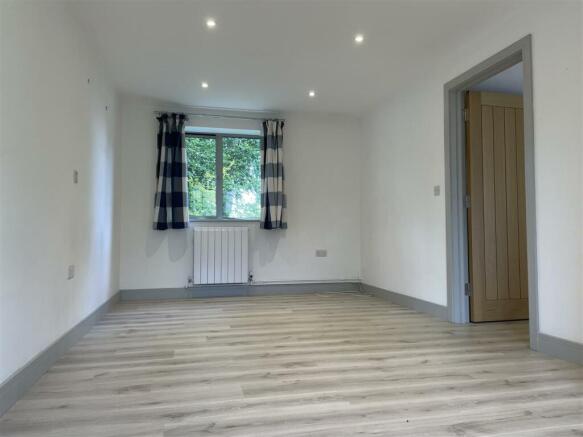 Downstairs bedroom.jpg