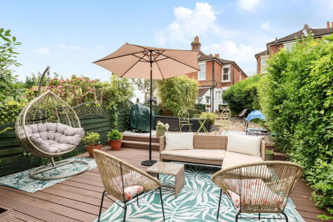 Pretoria Road, Hedge End, Southampton, SO30