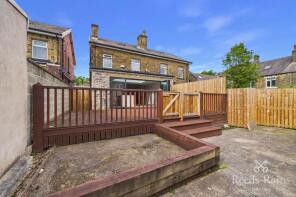 3, Skipton Avenue, Fartown, Huddersfield HD2 2QG