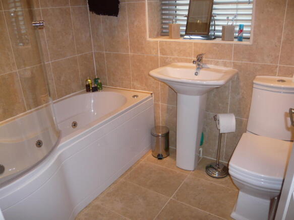 Family bathroom