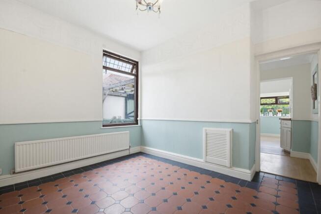 3 bed Semi-Detached for sale Image 12