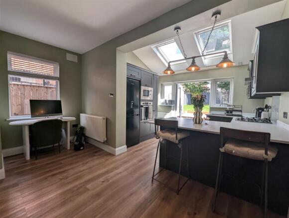 Kitchen / Diner