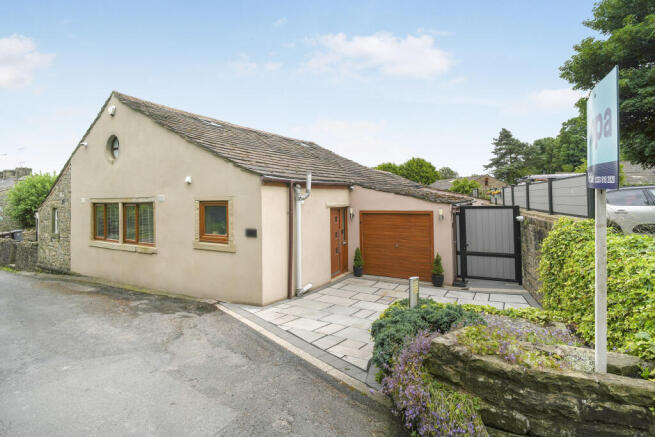 4 bed Semi-Detached for sale Image 7